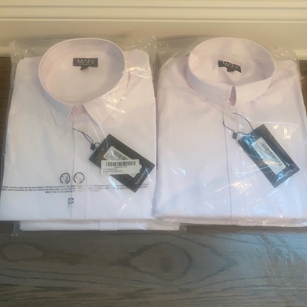 New with tags men’s muscle fit short sleeve shirt